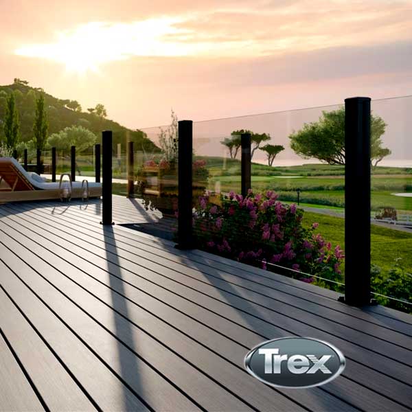 Trex Signature X-Series Anchor Posts With Frameless Glass