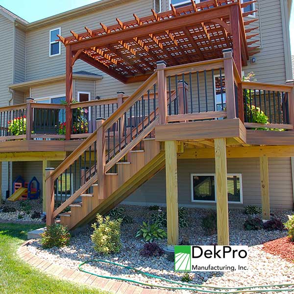 DekPro Square Aluminum Balusters Installed - The Deck Store USA