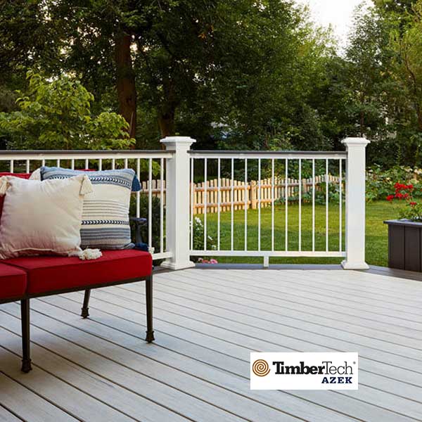 Timbertech/Azek Square Aluminum Balusters - Installed - The Deck Store USA